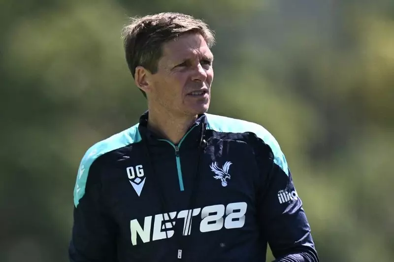 مدرب كريستال بالاس